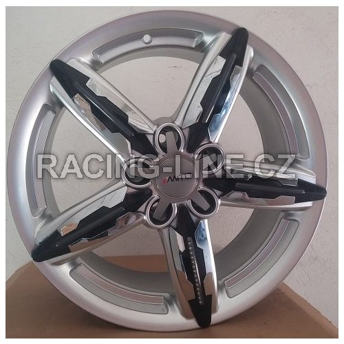 Alu kola Racing Line A5888, 18x8 5x120 ET20, stříbrná metalíza