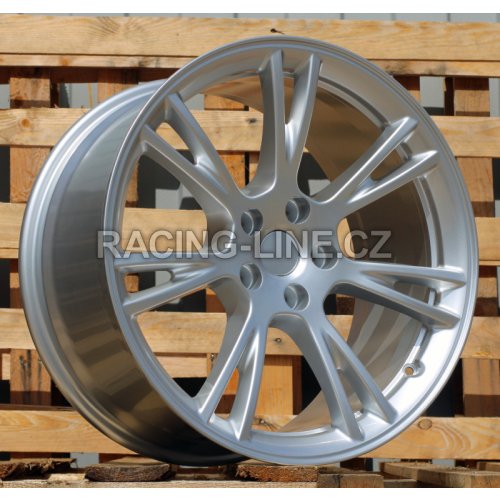 Alu kola Racing Line D2049, 19x9.5 5x114.3 ET45, stříbrná